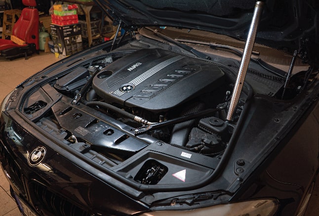 Car dent repair shop near me